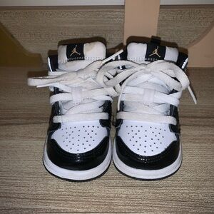 Jordan Kids Black and White Sneakers